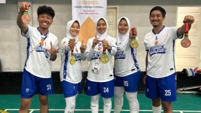 Atlet Floorball asal Kota Sukabumi berhasil meraih dua medali pada PON XXI di Aceh dan Sumatera. Foto: Istimewa.