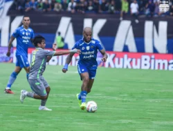 Jangan Sampai Ketinggalan! Berikut Link Live Streaming Persib Bandung vs Persebaya