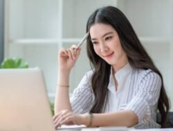 Kebiasaan Sederhana Ini Bisa Bikin Kamu Terlihat Cerdas dan Berwibawa