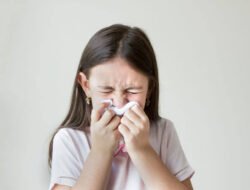 Ikuti Cara Ini untuk Mengatasi Hidung Tersumbat pada Sikecil!