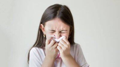 Ikuti Cara Ini untuk Mengatasi Hidung Tersumbat pada Sikecil!