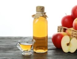 Jangan Salah! Ini Cara Minum Cuka Apel untuk Diet yang Benar