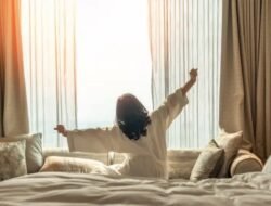 Bagaimana Caranya Jadi Morning Person, Kalau Terbiasa Begadang?