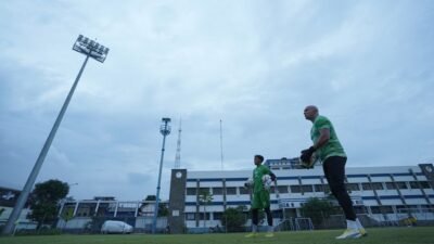 Luizinho Passos Jelaskan Kesiapan Barisan Penjaga Gawang Persib Jelang Laga Melawan Persebaya