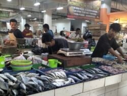 Hari Ini, Sejumlah Harga Ikan di Pasar Kota Sukabumi Merangkak Naik