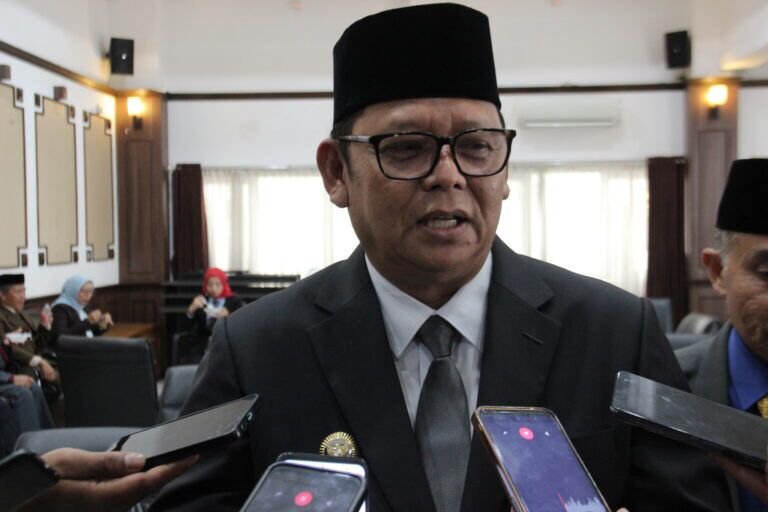 Pj Wali Kota Sukabumi, Kusmana Hartadji. Foto: Nuria Ariawan/HALOSMI.