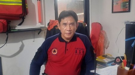 Kasi Pencegahan dan Kesiapsiagaan BPBD Kota Sukabumi, Suhendar, saat diwawancarai awak media. Foto: Istimewa.
