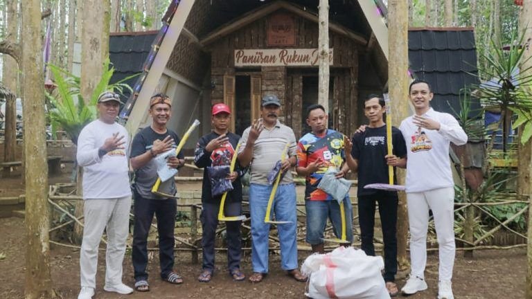 Relawan Militan (Remide) siap menangkan paslon Gubernur-Wakil Gubernur Jawa Barat nomor urut 4, Dedi Mulyadi-Erwan Setiawan di Pilkada 2024. Foto: Istimewa.