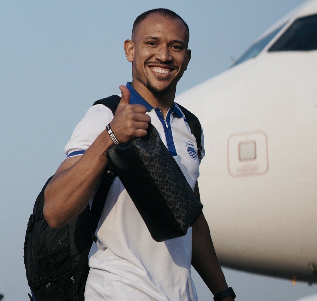 Bek Persib Bandung, Gustavo Franca. (Media Officer Persib)