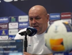 Pelatih Persib Berambisi Bawa Pulang Tiga Poin dari Kandang Lion City Sailors