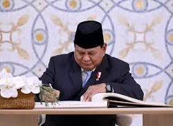 Benarkah! Baru Sebulan Jadi Presiden Prabowo Sudah Sumbang Hutang Rp8.560T?
