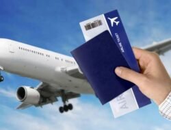 Hanya Profesi Ini yang Gelarnya Dapat Dicantumkan di Tiket Pesawat!