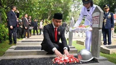 Wakil Presiden RI Tabur Bunga di Makam BJ Habibie Hingga Ani Yudhoyono