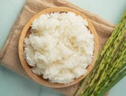 Ketahui! Jenis Makanan Ini Bisa Bikin Kalian Mudah Mengantuk, Apa Saja?