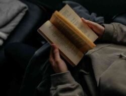 Simak! Kebiasaan Ini Biasa Dilakukan Orang Sukses Sebelum Tidur, Mau Coba?