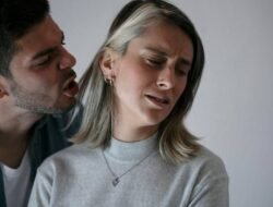 Kenali, Bentuk Kekerasan Terhadap Perempuan yang Masih Sering Terjadi!