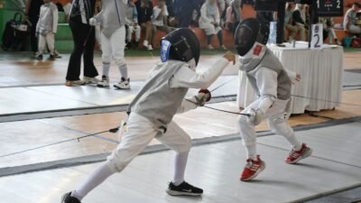 Atlet Kota Sukabumi Sabet 3 Perunggu di Kejuaraan Anggar Piala Wali Kota Cup Sukabumi 2024