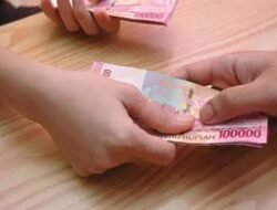 Perlu Dipertimbangkan! Ketika Keluarga Pinjam Uang