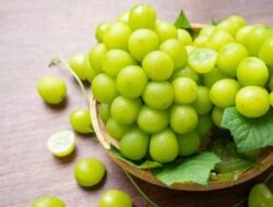 Benarkah, Makan 12 Anggur Hijau di Malam Tahun Baru Membawa Keberuntungan?