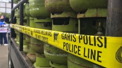 Ungkap Gas Elpiji Oplosan di Sukabumi, Ratusan Tabung Diamankan