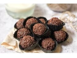 Begini, Cara Mudah Bikin Kue Rambutan Khas Natal yang Viral di Sosmed