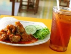 Benarkah, Makan Sambil Minum Tes Bisa Picu Anemia?