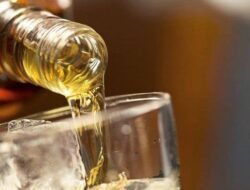 Turis Asing Keracunan Minuman Alkohol Racikan Hotel Bintang 5, Kok Bisa?