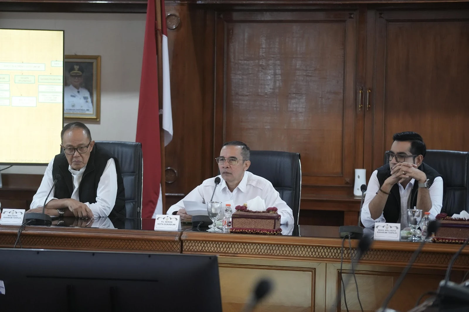 Wali Kota Sukabumi dan Wakil Wali Kota Sukabumi terpilih periode 2025-2030, Ayep Zaki dan Boby Maulana, sambangi Sekretariat Daerah (Setda) Pemkot Sukabumi, pada Rabu 22 Januari 2025. FOTO: Dokpim Kota Sukabumi