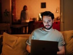 Tiba-tiba Kreatif di Malam Hari, Apa ya Penyebabnya?