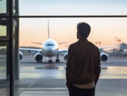 Hindari Makanan Ini Sebelum Naik Pesawat!