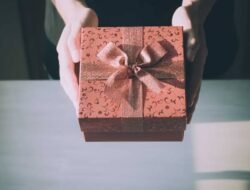 Hal yang Dulunya Gratis Tapi Sekarang Berbayar, Apa Saja ya?