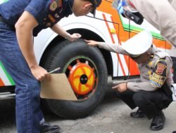 Polisi Gelar Ramp Check dan Tes Urine Sopir Bus di Terminal Tipe A Kota Sukabumi