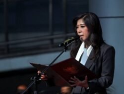 Benarkah, Kemkomdigi Batasi Penggunaan Media Sosial Berdasarkan Usia?