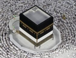 Ternyata Ini Alasan Pesawat Tak Boleh Terbang di Atas Ka’bah