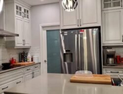 Hanya Menggunakan Cuka Kalian Bisa Membersihkan Semua Area Dapur Loh!