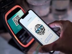 Sudah Tahu? Ini Daftar 15 Bank & Dompet Digital yang Bisa Transaksi QRIS Tap