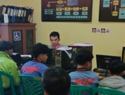 Polsek Cibeureum Gagalkan Aksi Tawuran, Amankan 5 Remaja dan Sebilah Golok