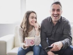 Anak Sudah Remaja, Bagaimana Agar Tetap Dekat dengan Orang Tua?