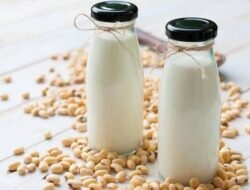 Harga Kelapa Menjelit, Ini Alternatif Pengganti Santan
