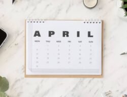 Catat! Long Weekend di Bulan April 2025