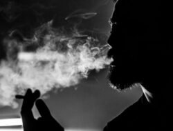 Perokok Simak Ya! Ikuti Tips ini Agar Mudah Berhenti Merokok