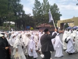 Ribuan Jamaah Ikuti Manasik Akbar Almaida Anugerah Wisata, Siap Berangkat Umrah Rutin