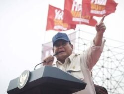 Agar Tidak Terjerat Rentenir dan Pinjol, Prabowo Subianto Hapus Hutang Petani