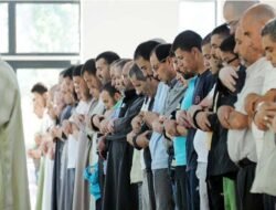 Wajib Diketahui! Dalil Sholat Jumat dan Akibat Bila Meninggalkannya