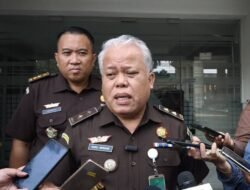 Kejagung Periksa 5 Eks Anak Buah Nadiem, Usut Kasus Pengadaan Laptop!