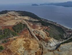 Tambang Nikel Berjarak 30-40 Km dari Wisata Raja Ampat, Ini Kata Bahlil