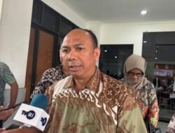 Komdigi Minta Orang Tua Dukung Anak di Sekolah Rakyat