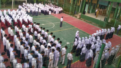 Kebijakan Gubernur Tambah Kuota Siswa Negeri 50 Siswa per Kelas, Dikhawatirkan Rugikan Sekolah dan Guru