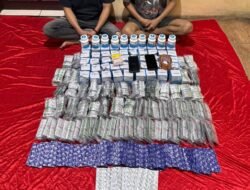 Lagi! Polres Sukabumi Kota Bekuk Dua Pengedar Ribuan Butir Obat Keras Terbatas di Cisaat